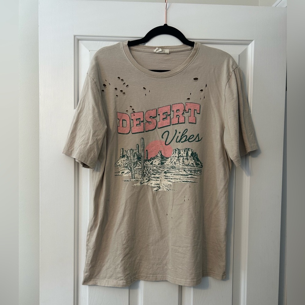 Distress T-shirt